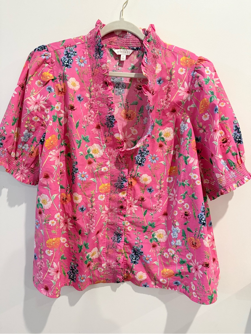 Crown & Ivy Pink Floral Ruffle-Trim Blouse